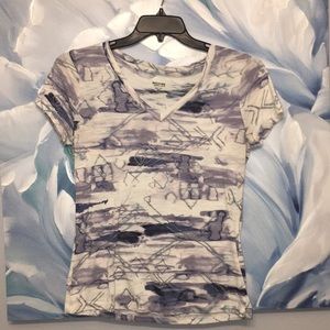 Mossimo T-Shirt